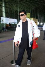 Karan Johar spotted at the airport on 9th August 2023 (25)_64d4fd2cdd116.JPG