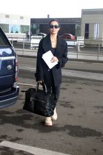 Malaika Arora spotted at airport on 10th August 2023 (2)_64d61bed7ec87.JPG