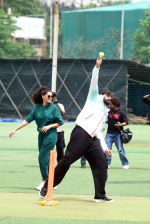 Abhishek Bachchan, Saiyami Kher playing cricket match to promote the sports movie Ghoomer on 10th August 2023 (112)_64d7125c2d33e.JPG