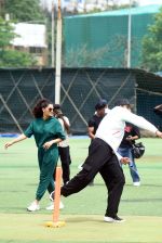 Abhishek Bachchan, Saiyami Kher playing cricket match to promote the sports movie Ghoomer on 10th August 2023 (113)_64d7125cef2bb.JPG