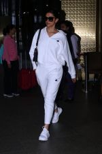 Deepika Padukone spotted at Airport on 11th August 2023 (20)_64d741aa253d8.jpg
