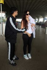 Gauahar Khan and Zaid Darbar spotted at the Airport Departure on 11th August 2023 (6)_64d747ced2baf.JPG