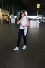 Gauahar Khan spotted at the Airport Departure on 11th August 2023 (1)_64d747fd4f28f.JPG