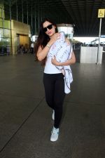 Gauahar Khan spotted at the Airport Departure on 11th August 2023 (2)_64d7480010408.JPG