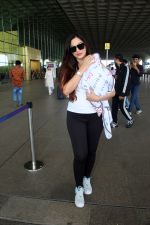 Gauahar Khan spotted at the Airport Departure on 11th August 2023 (8)_64d748120efd2.JPG