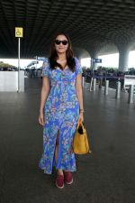 Saiee Manjrekar spotted at the Airport Departure on 11th August 2023 (11)_64d74647d94ea.JPG