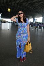 Saiee Manjrekar spotted at the Airport Departure on 11th August 2023 (15)_64d7465b16a78.JPG