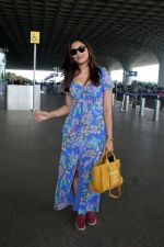 Saiee Manjrekar spotted at the Airport Departure on 11th August 2023 (16)_64d7465fe19c0.JPG