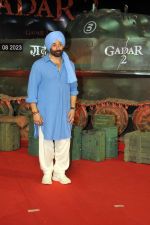 Sunny Deol at the Grand Premiere of Film Gadar 2 on 11th August 2023 (32)_64d7aa7235ec6.JPG