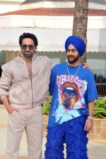 Ayushmann Khurrana, Manjot Singh promote their film Dream Girl 2 at Hotel Sun-N-Sand in Juhu on 12th August 2023 (30)_64d86f84dec53.JPG