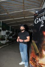 Bobby Deol at the Special Screening of Film Gadar 2 at Sunny Super Sound on 12th August 2023 (35)_64d8687492189.JPG