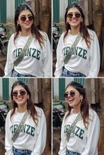 Sanjana Sanghi Snapped at Juhu on 15th August 2023 (7)_64db73e7da07e.jpg