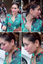 Kareena Kapoor Spotted At Her Office In Khar on 14th August 2023 (6)_64dc4b5d421ce.jpg