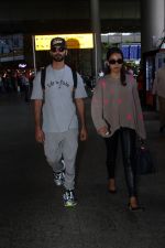 Shahid Kapoor and Mira Rajput spotted at the airport on on 16th August 2023 (14)_64dc78e0b00f8.JPG