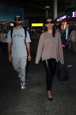 Shahid Kapoor and Mira Rajput spotted at the airport on on 16th August 2023 (22)_64dc78fb3ac79.JPG