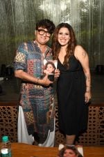 Aatish Kapadia, Tanaaz Irani at the launch of Tannaz Irani Book If I Can So Can You on 17th August 2023 (51)_64de6303e4d4f.JPG
