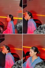 Alia Bhatt Snapped Today At On Location Shoot In Andheri on 18th August 2023 (1)_64dfaee2754a9.jpg