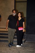Gauri Shinde, R. Balki at Special Screening of Ghoomer at Light Box in Khar on 17th August 2023 (12)_64def4f6a17ee.JPG