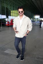 Anil Kapoor Spotted at Airport Departure on 19 August 2023 (17)_64e06f7196675.JPG