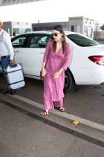 Radhika Madan spotted At Airport Departure on 19th August 2023 (3)_64e073992e544.JPG