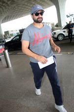 Saif Ali Khan spotted at Airport Departure on 19th August 2023 (9)_64e071221932b.JPG