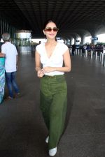 Vaani Kapoor Spotted at Airport Departure on 19th August 2023 (1)_64e070c0b86c4.JPG