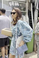 Mira Rajput Snapped at Cafe In Bandra on 20th August 2023 (6)_64e22a679f312.jpg
