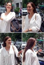 Dia Mirza spotted at Bandra on 21st August 2023 (6)_64e37f713383f.jpg
