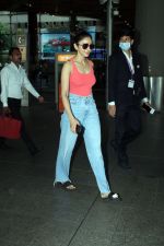 Rakul Preet Singh Spotted At Airport Arrival on 22nd August 2023 (2)_64e4a2936b605.JPG
