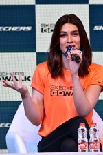 Kriti Sanon at the 4th Edition of Skechers Walkathon Press Conference on 23rd August 2023 (3)_64e5ef5a8e843.jpeg