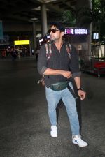 Fahmaan Khan Spotted At Airport on 29th August 2023 (25)_64ef0f9753096.JPG