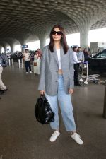 Diana Penty Spotted At Airport Departure on 31st August 2023 (10)_64f03c5c37710.JPG