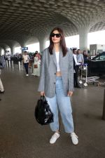 Diana Penty Spotted At Airport Departure on 31st August 2023 (11)_64f03c60e6112.JPG