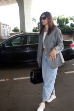 Diana Penty Spotted At Airport Departure on 31st August 2023 (6)_64f03c48bb276.JPG