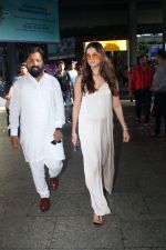 Tara Sutaria Spotted At Airport Arrival on 31st August 2023 (19)_64f08ade6c50f.JPG