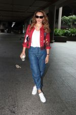 Iulia Vantur Spotted At Airport Arrival on 4th Sept 2023 (12)_64f5e502d7ae2.JPG