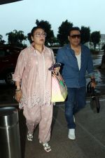 Govinda, Sunita Ahuja seen at the airport on 07 Sept 2023 (4)_64fad4720e662.JPG