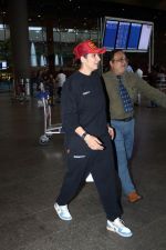 Sania Mirza Spotted At Airport Arrival on 7th Sept 2023 (2)_64fada3e71626.JPG