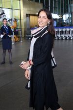 Elli AvrRam spotted at airport departure on 10th Sept 2023 (1)_64fef813060ac.JPG