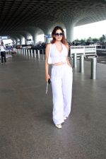 Karishma Sharma Spotted At Airport Departure on 9th Sept 2023 (4)_64fef25a75cfa.JPG