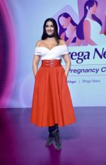 Sonam Kapoor at Pregnancy Care Solution Range Launch Pregaforyou on 11th Sept 2023 (21)_64ff0082de1f7.jpeg