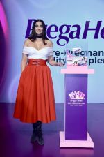 Sonam Kapoor at Pregnancy Care Solution Range Launch Pregaforyou on 11th Sept 2023 (33)_64ff00b988644.jpeg