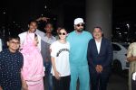 Ranbir Kapoor and Alia Bhatt Spotted At Airport Arrival on 15th Sept 2023 (15)_650464b8beb80.JPG