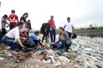 Karishma Tanna, Saher Bhamla, Sophie Choudry at Beach Clean Up Day For The Mega Mithi River Clean-A-Thon on 16th Sept 2023 (10)_65058a3d950ab.JPG