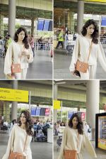 Janhvi Kapoor Spotted At Airport on 18th Sept 2023 (4)_6507eb29aa14c.jpg