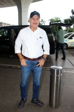 Anupam Kher Spotted At Airport Departure on 19th Sept 2023 (7)_65092caf77c75.JPG