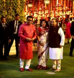 Mukesh Ambani, Raj Thackeray, Sharmila Thackeray at Ambani House Antilia for Ganpati Darshan on 19th Sept 2023 (5)_650ad45d59a4c.jpeg