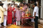 Akanksha Malhotra, Shamita Shetty, Shilpa Shetty, Sunanda Shetty, Vivaan Raj Kundra at Ganpati Visarjan on 20th Sept 2023 (6)_650d6b090c193.jpeg