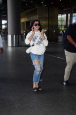 Rashmika Mandanna Spotted At Airport Arrival on 21st Sept 2023 (1)_650d70fe43be2.JPG