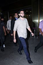 Aaditya Thackeray Spotted At Airport Arrival on 25th Sept 2023 (6)_6513e02e35e8f.JPG
